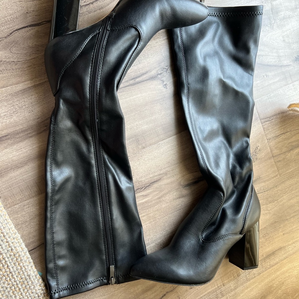 FRANCO SARTO LEATHER KNEE HIGH BOOTS